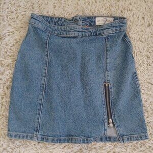 We The Free Free People Denim Mini Skirt Size 2 Blue Zip Front High Rise